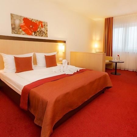 Montana-Hotel Ellwangen Ngoại thất bức ảnh