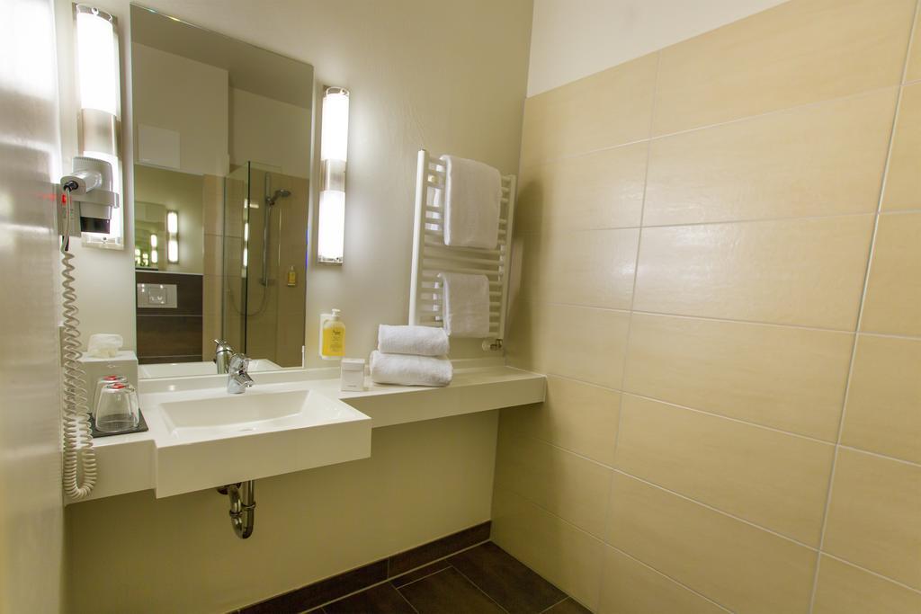 Montana-Hotel Ellwangen Ngoại thất bức ảnh